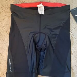 Women’s Nike Killing it Gear Size XS